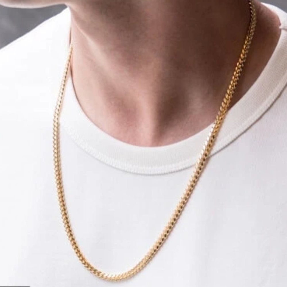 14k Gold Fairfax chain.